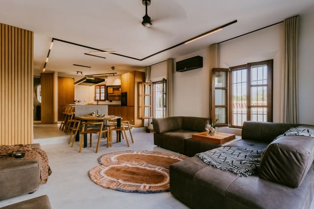 3 sovrum Hus till salu i Marbella med pool - 1 195 000 € (Ref: 9616691)