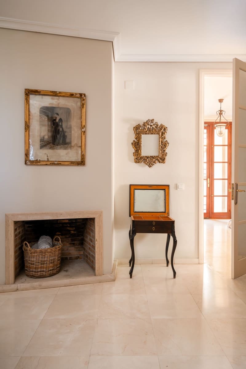 5 slaapkamer Villa te koop in Malaga stad met zwembad garage - € 1.990.000 (Ref: 9616701)