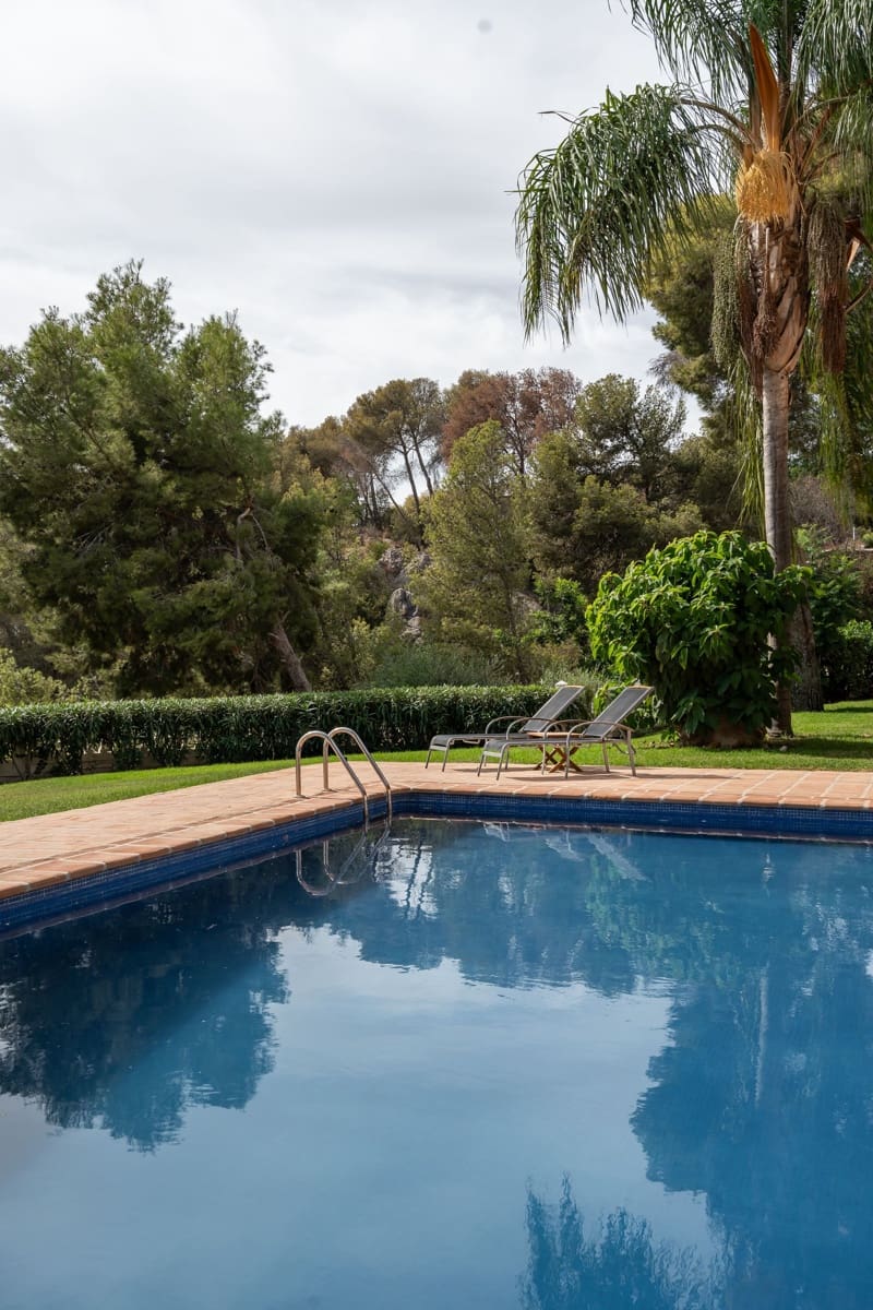 5 slaapkamer Villa te koop in Malaga stad met zwembad garage - € 1.990.000 (Ref: 9616701)