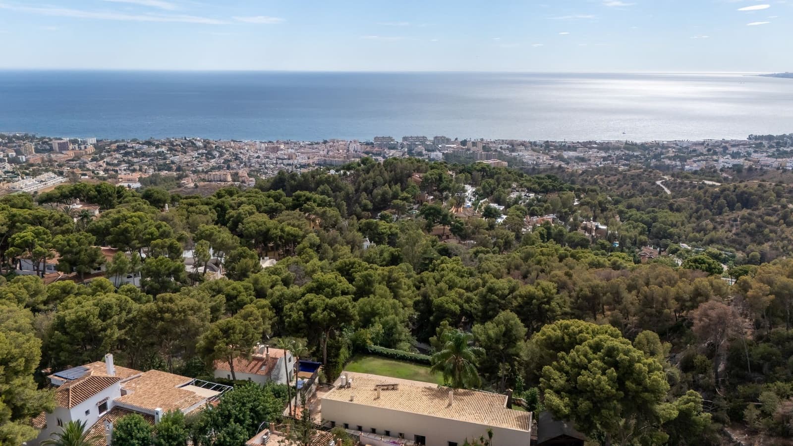 5 slaapkamer Villa te koop in Malaga stad met zwembad garage - € 1.990.000 (Ref: 9616701)