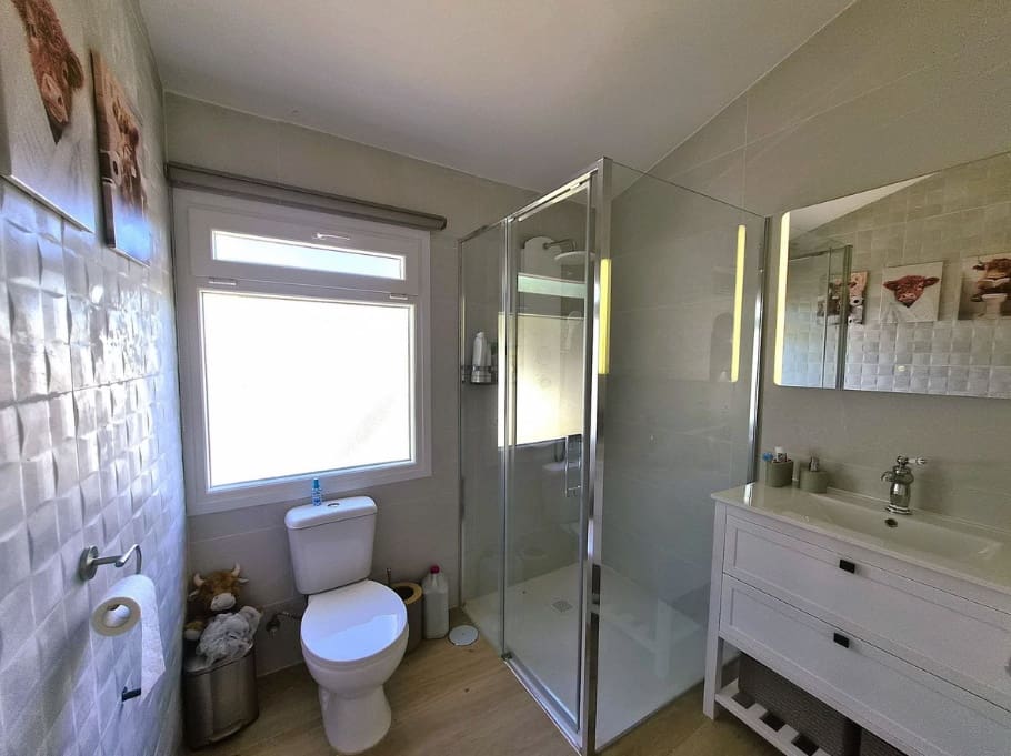 4 makuuhuone Huvila myytävänä paikassa Punta de la Chullera mukana uima-altaan 
autotalli - 765 000 € (Ref: 9618938)