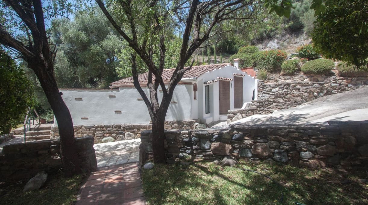 6 slaapkamer Villa te koop in Gaucin met zwembad garage - € 850.000 (Ref: 9618939)