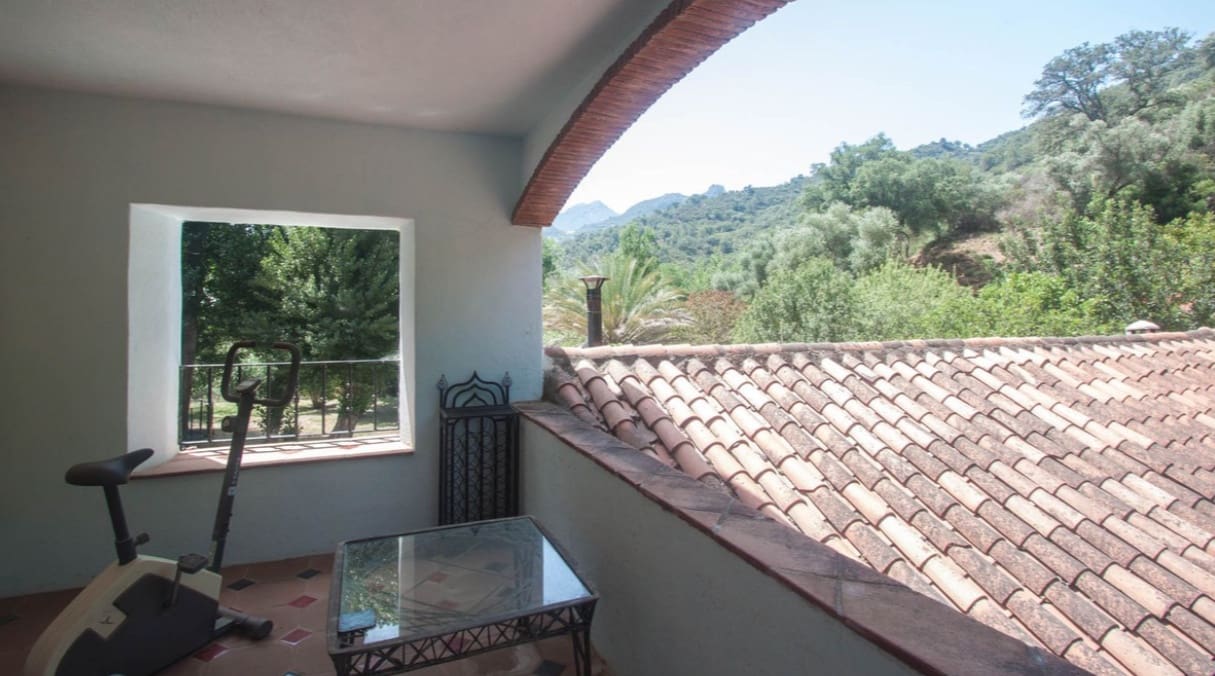 6 slaapkamer Villa te koop in Gaucin met zwembad garage - € 850.000 (Ref: 9618939)