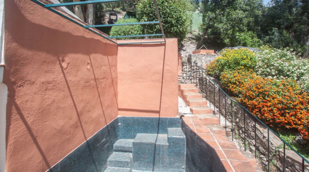 6 bedroom Villa for sale in Gaucin with pool garage - € 850,000 (Ref: 9618939)