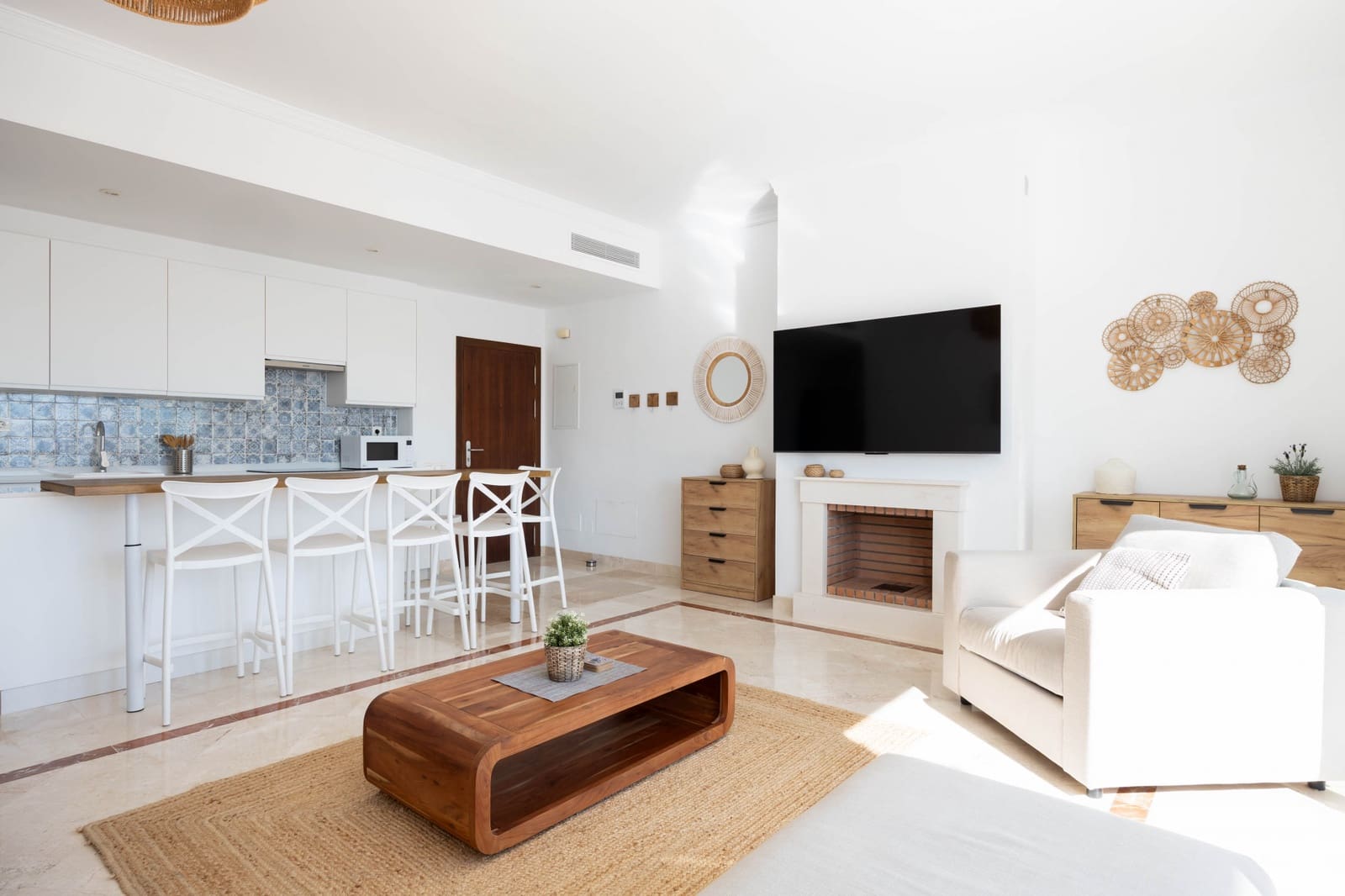3 bedroom Penthouse for sale in Benahavis with pool garage - € 699,000 (Ref: 9618941)