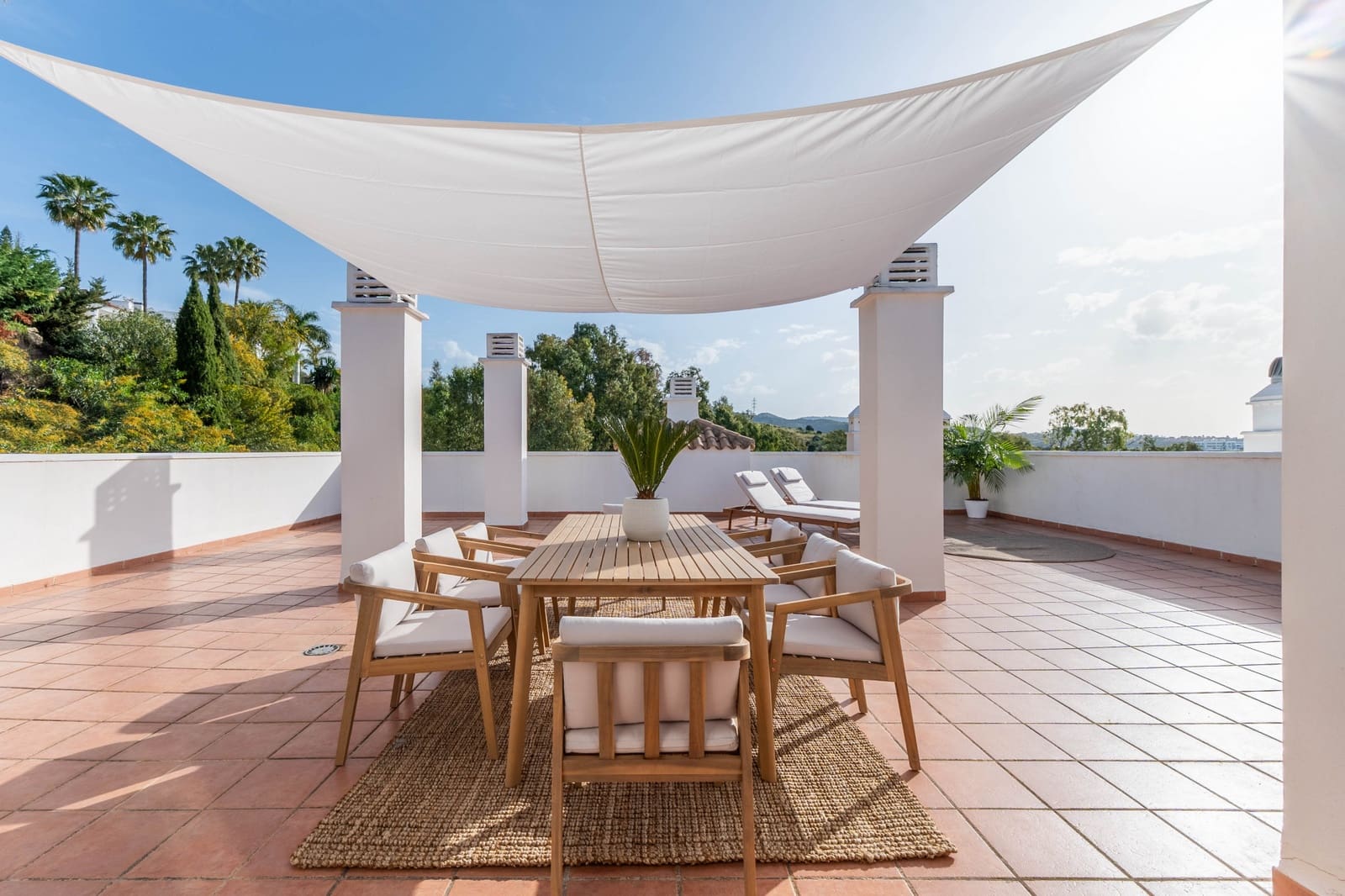 3 soverom Penthouse til salgs i Marbella med svømmebasseng garasje - € 750 000 (Ref: 9618942)