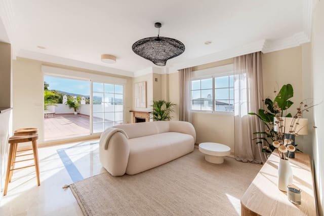 3 makuuhuone Kattohuoneisto myytävänä paikassa Marbella mukana uima-altaan 
autotalli - 750 000 € (Ref: 9618942)