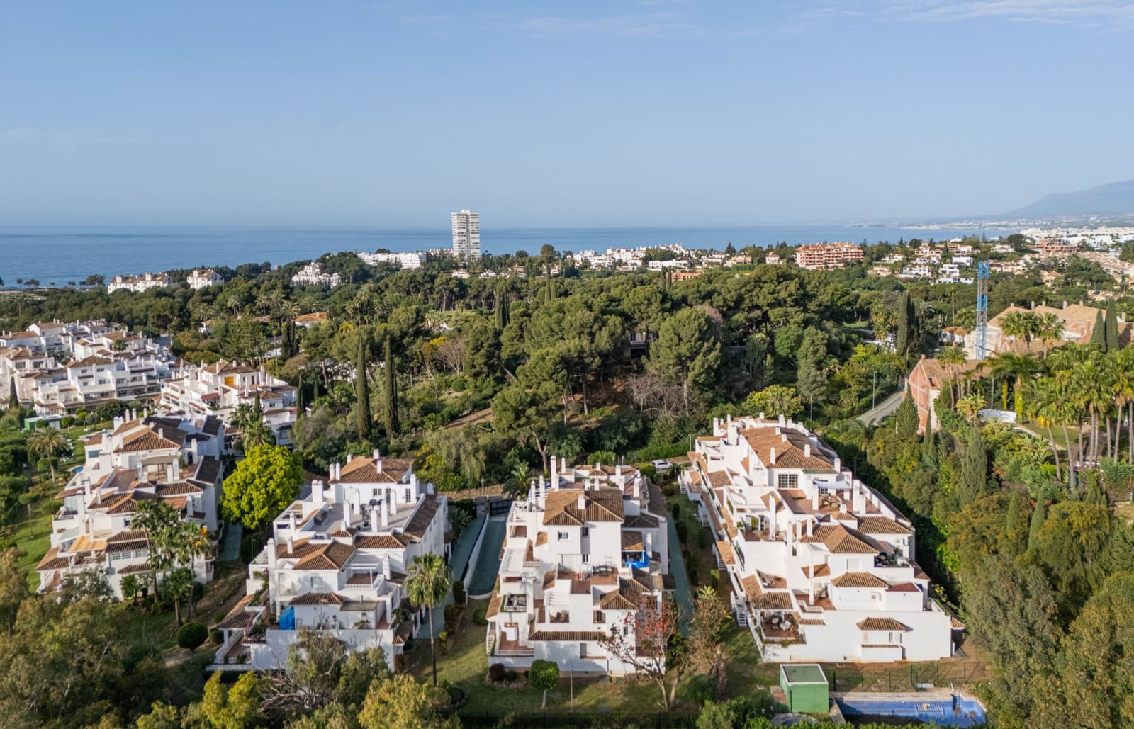 3 makuuhuone Kattohuoneisto myytävänä paikassa Marbella mukana uima-altaan 
autotalli - 750 000 € (Ref: 9618942)