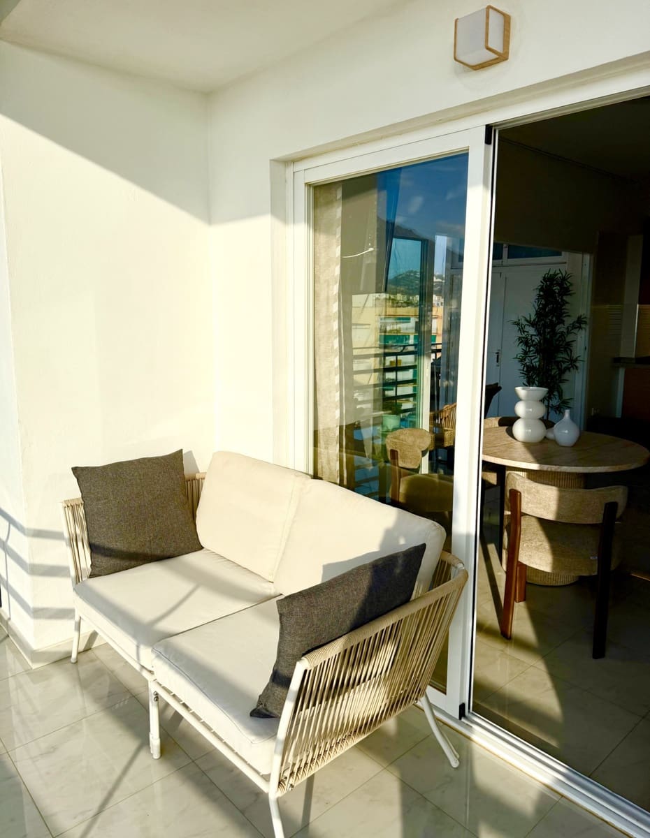 1 soverom Leilighet til salgs i Marbella - € 799 000 (Ref: 9618946)