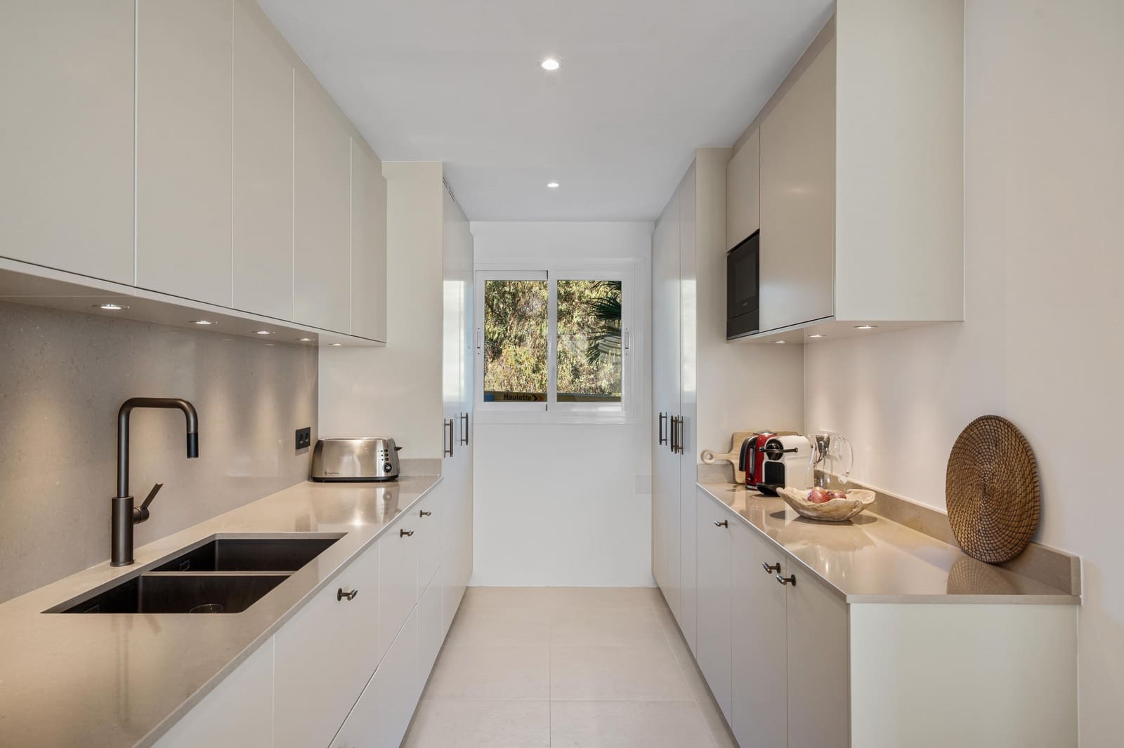 3 camera da letto Attico in vendita in Marbella con piscina garage - 1.695.000 € (Rif: 9618947)