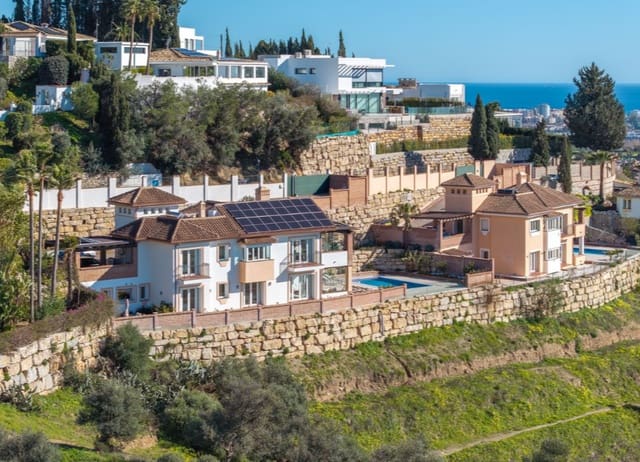 4 sovrum Villa till salu i Mijas med pool garage - 1 430 000 € (Ref: 9633844)