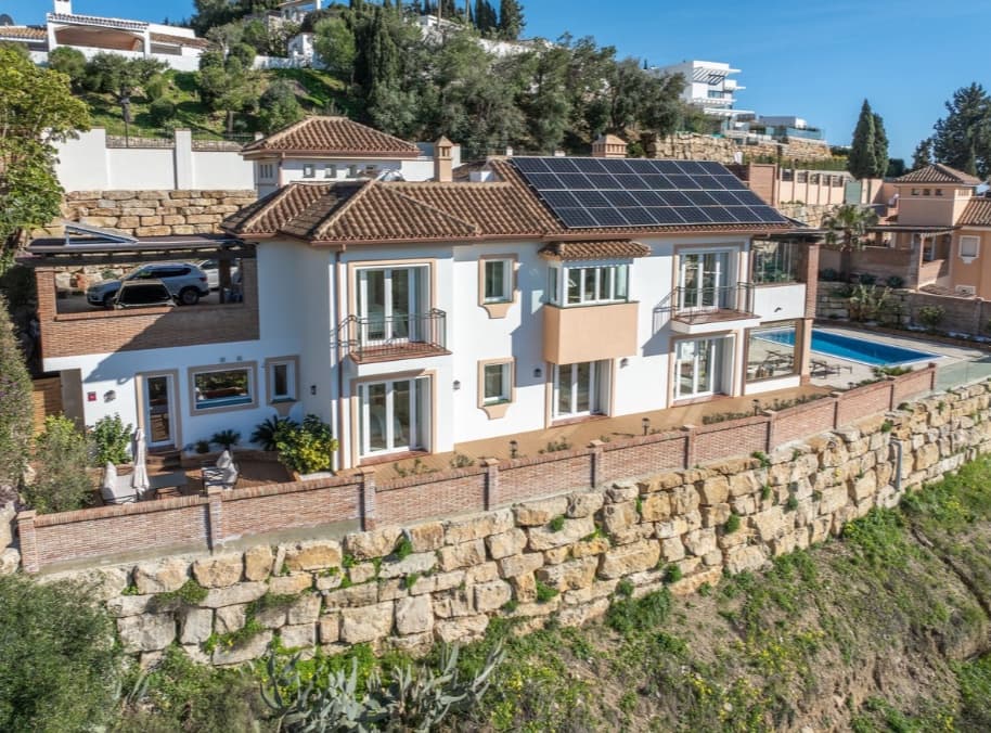 4 soveværelse Villa til salg i Mijas med swimmingpool garage - € 1.430.000 (Ref: 9633844)