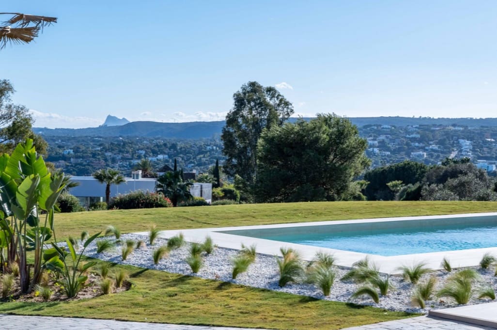 5 sypialnia Willa na sprzedaż w Sotogrande z basenem garażem - 3 350 000 € (Ref: 9643759)