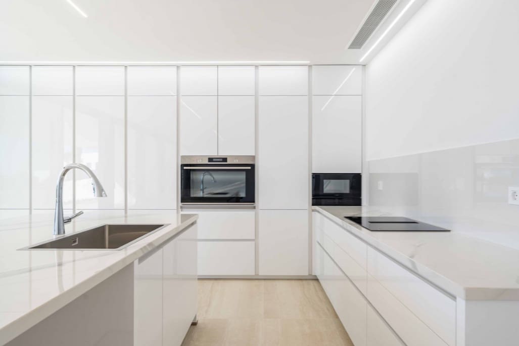 5 sypialnia Willa na sprzedaż w Sotogrande z basenem garażem - 3 350 000 € (Ref: 9643759)