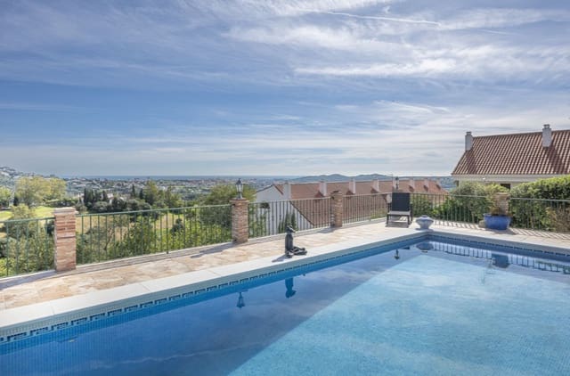 3 quarto Moradia para venda em Mijas Costa, Mijas com piscina - 995 000 € (Ref: 9643760)