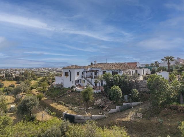 3 slaapkamer Villa te koop in Mijas Costa, Mijas met zwembad - € 825.000 (Ref: 9643760)