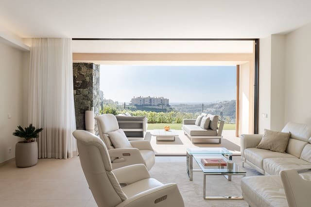 Apartamento de 3 habitaciones en La Quinta, Benahavís en venta con piscina - 1.290.000 € (Ref: 9651239)