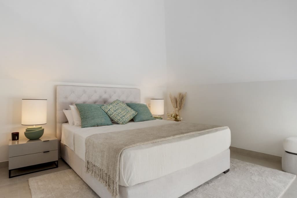 5 Zimmer Penthouse zu verkaufen in Marbella mit Pool Garage - 1.895.000 € (Ref: 9658330)