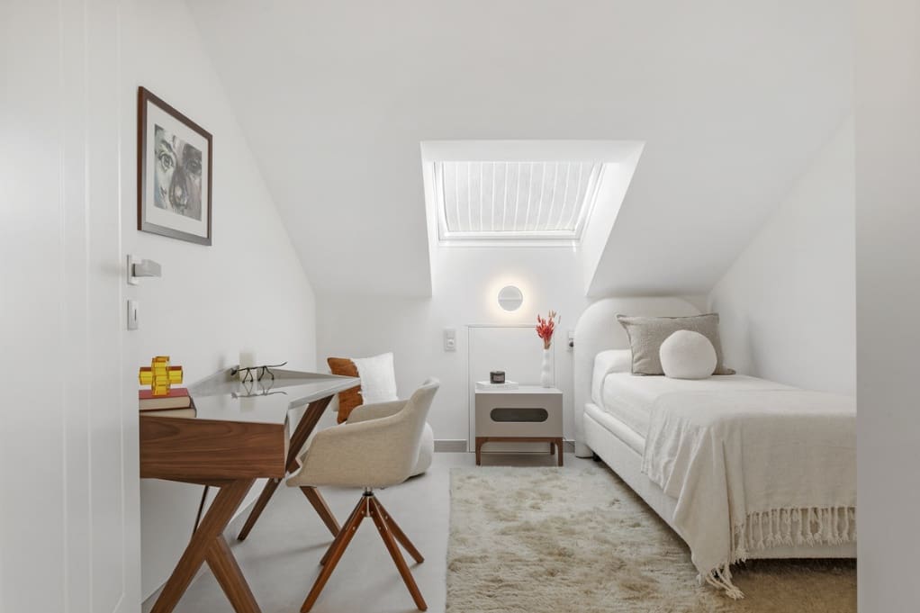 5 bedroom Penthouse for sale in Marbella with pool garage - € 1,895,000 (Ref: 9658330)