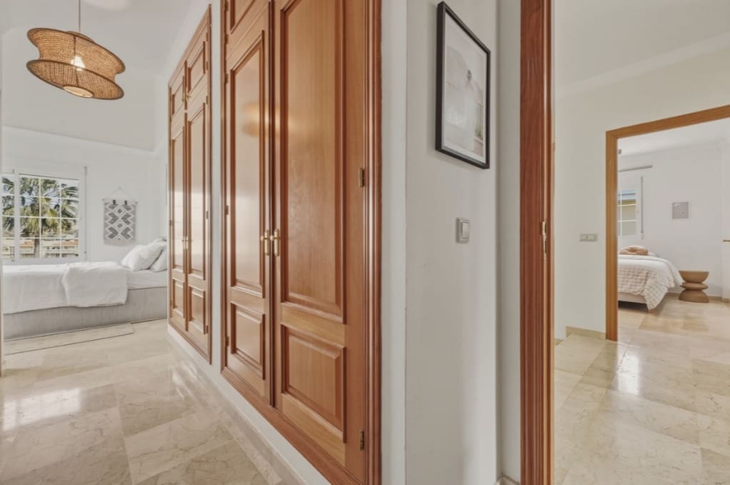 5 soverom Villa til salgs i Mijas Costa med svømmebasseng garasje - € 810 000 (Ref: 9658331)