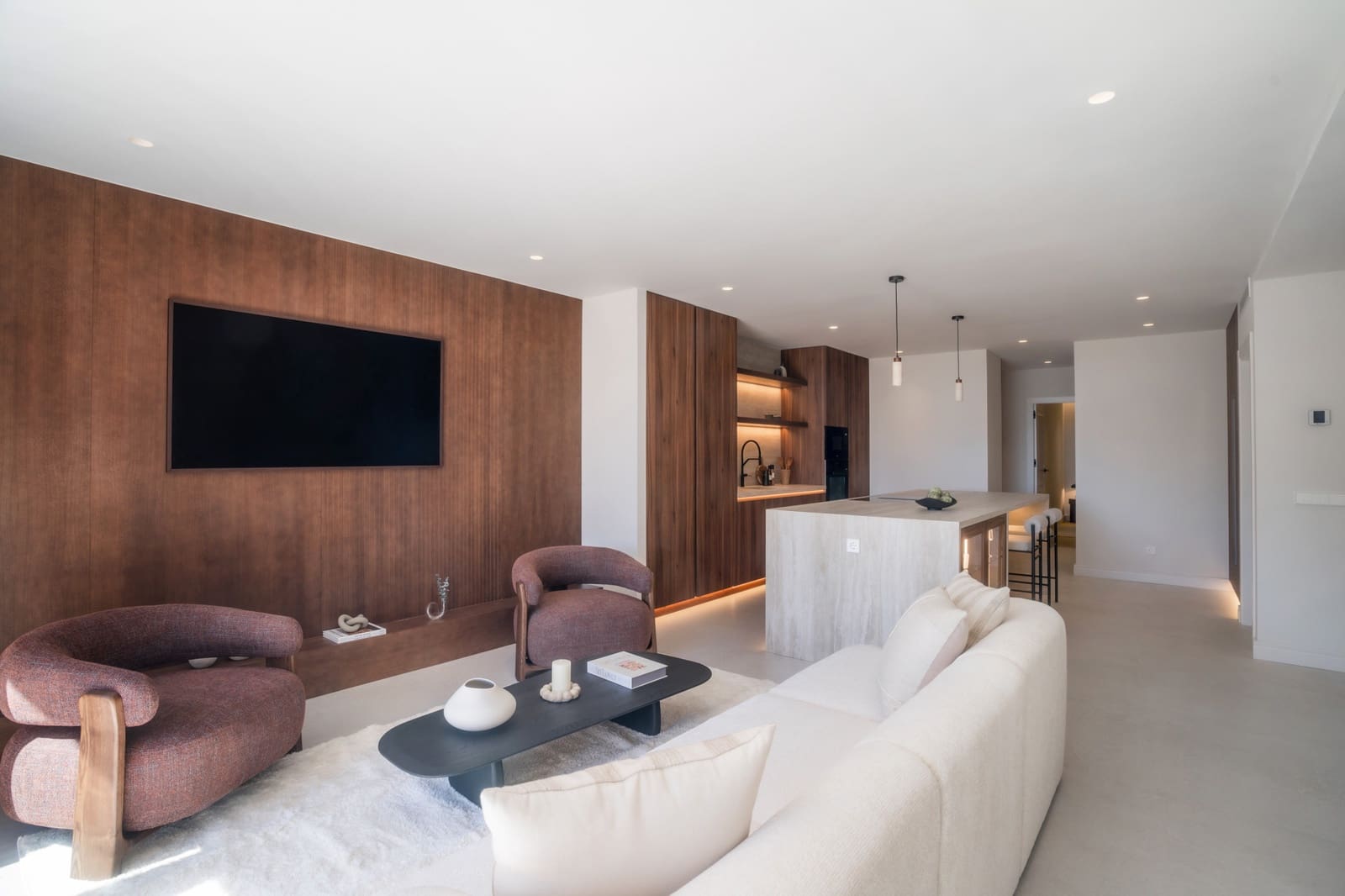 4 bedroom Penthouse for sale in Marbella with pool garage - € 1,749,000 (Ref: 9679473)