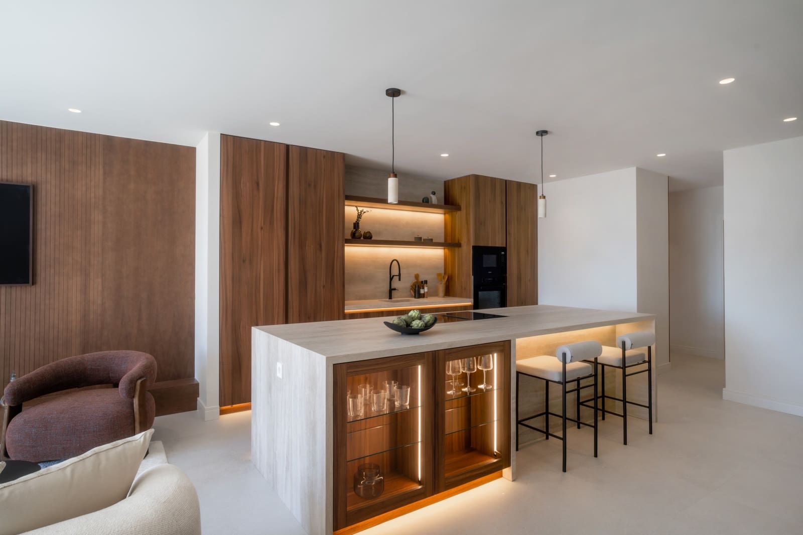 4 bedroom Penthouse for sale in Marbella with pool garage - € 1,749,000 (Ref: 9679473)