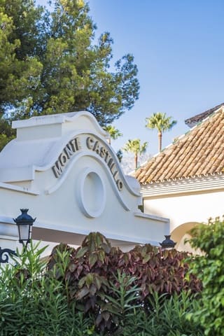 3 makuuhuone Huoneisto myytävänä paikassa Marbella mukana uima-altaan - 1 995 000 € (Ref: 9679474)
