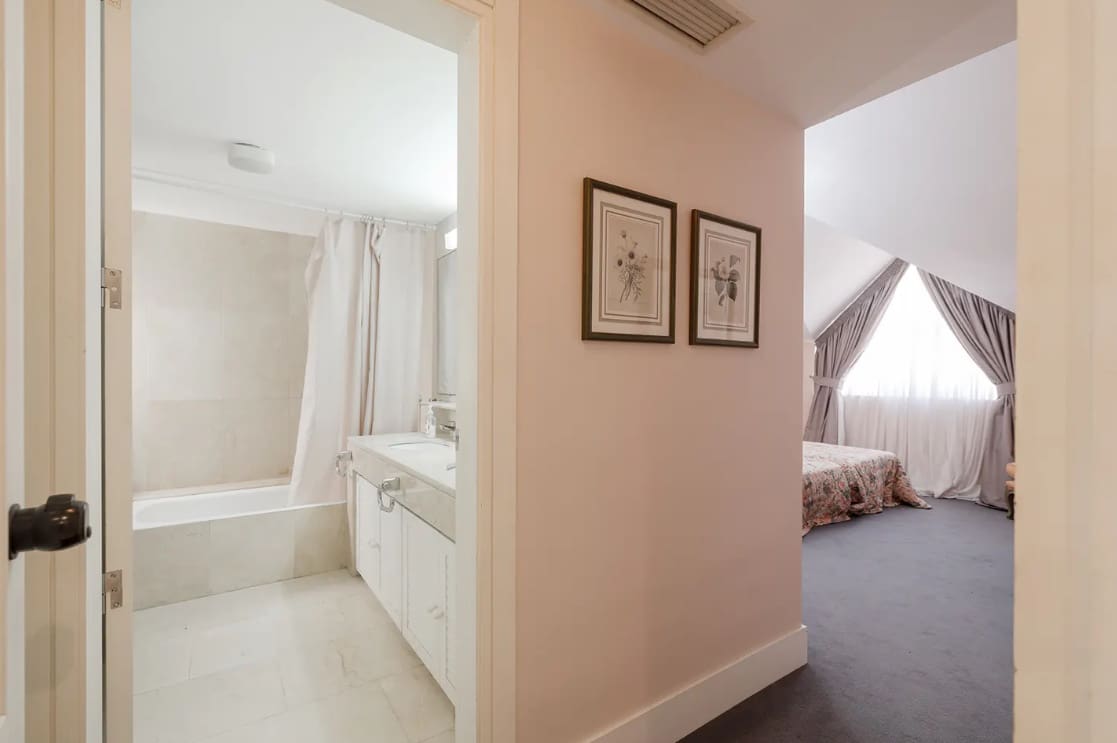 2 slaapkamer Penthouse te koop in Sotogrande met garage - € 525.000 (Ref: 9679475)