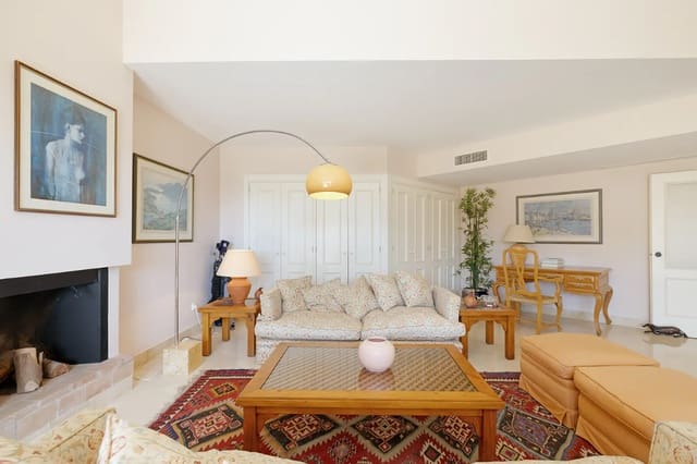 2 slaapkamer Penthouse te koop in Sotogrande, San Roque met garage - € 525.000 (Ref: 9679475)