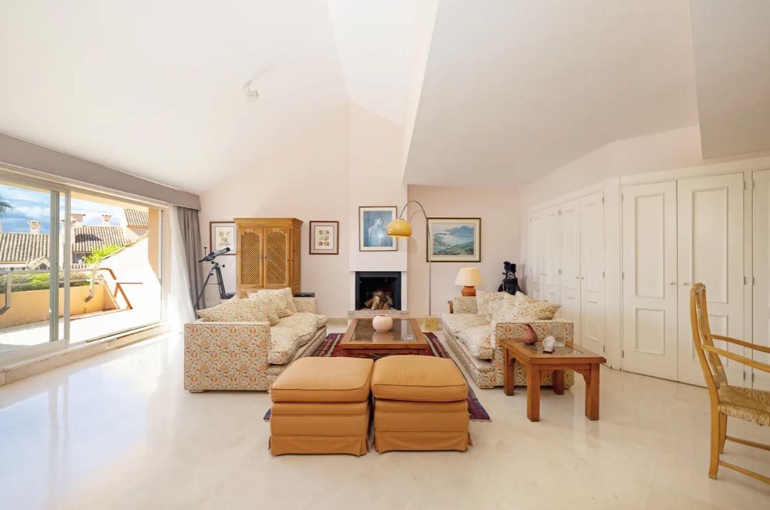 2 slaapkamer Penthouse te koop in Sotogrande met garage - € 525.000 (Ref: 9679475)