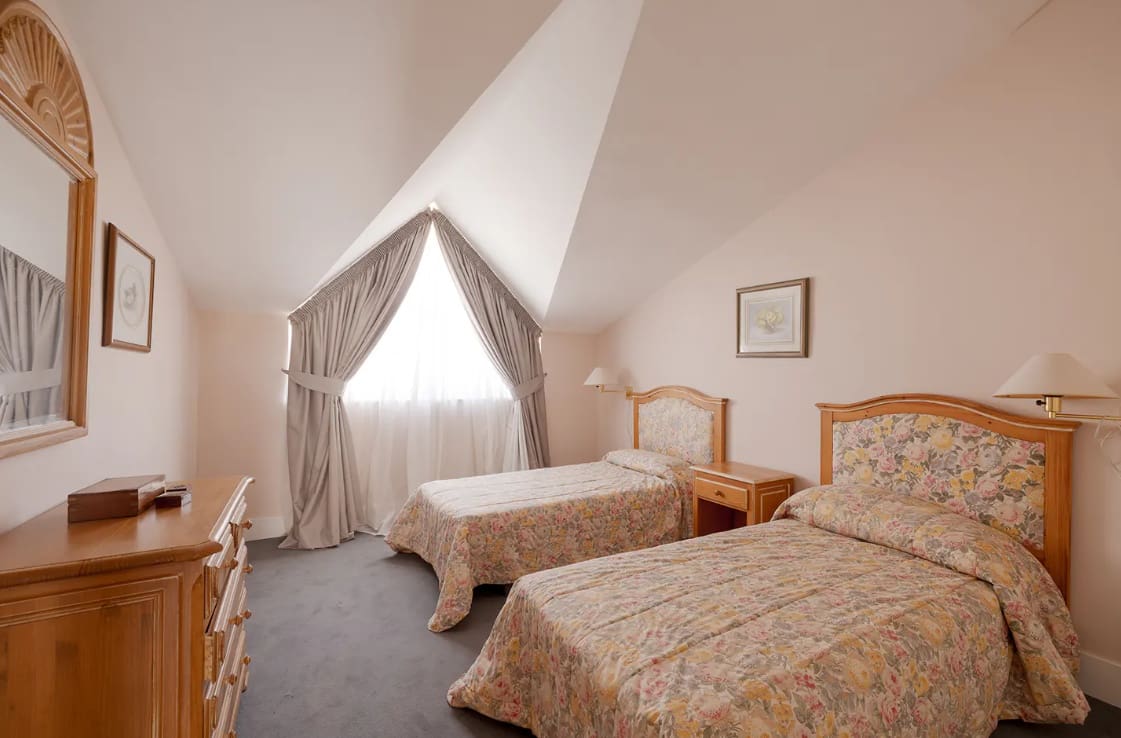 2 slaapkamer Penthouse te koop in Sotogrande met garage - € 525.000 (Ref: 9679475)