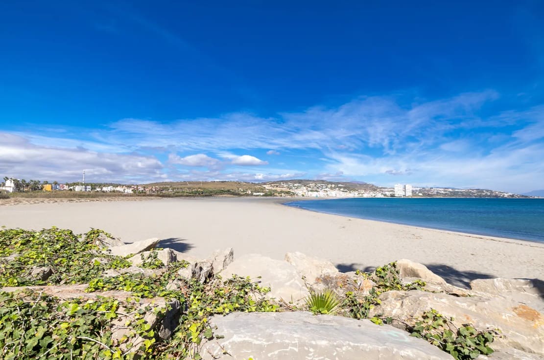 2 slaapkamer Penthouse te koop in Sotogrande met garage - € 525.000 (Ref: 9679475)