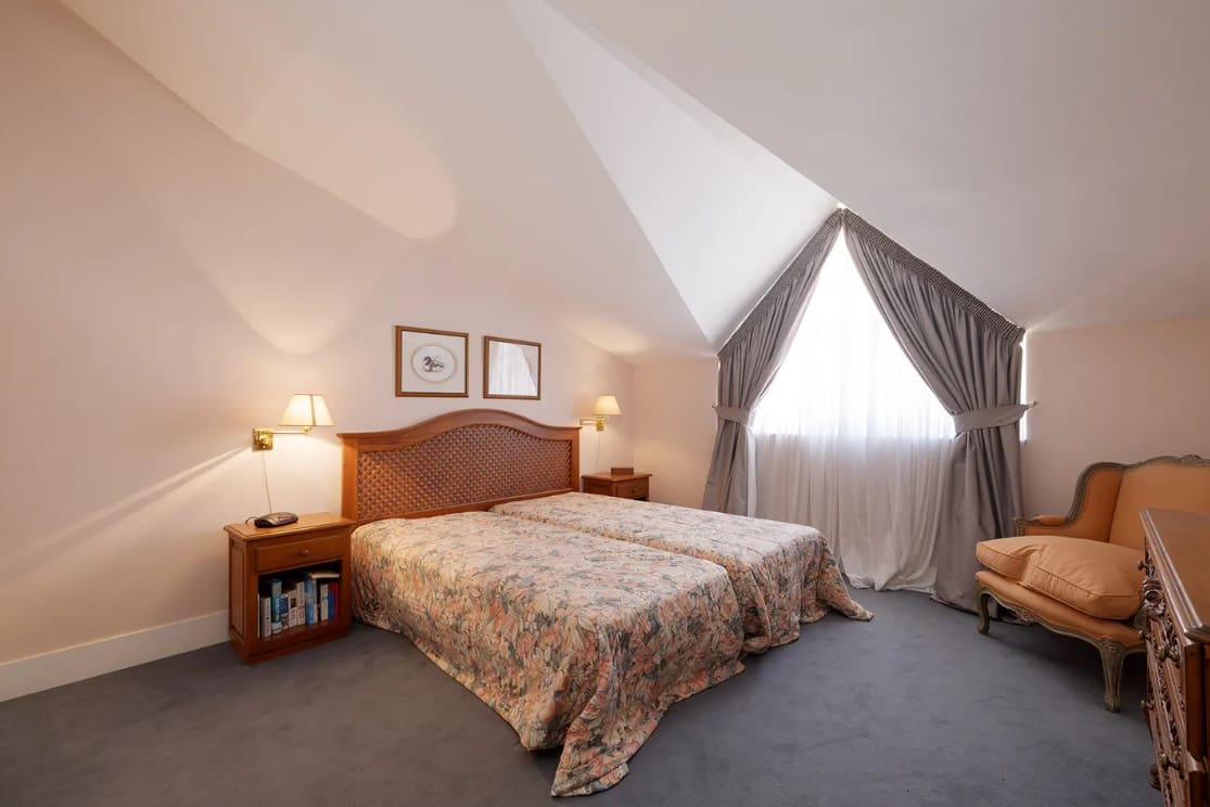 2 soverom Penthouse til salgs i Sotogrande med garasje - € 525 000 (Ref: 9679475)