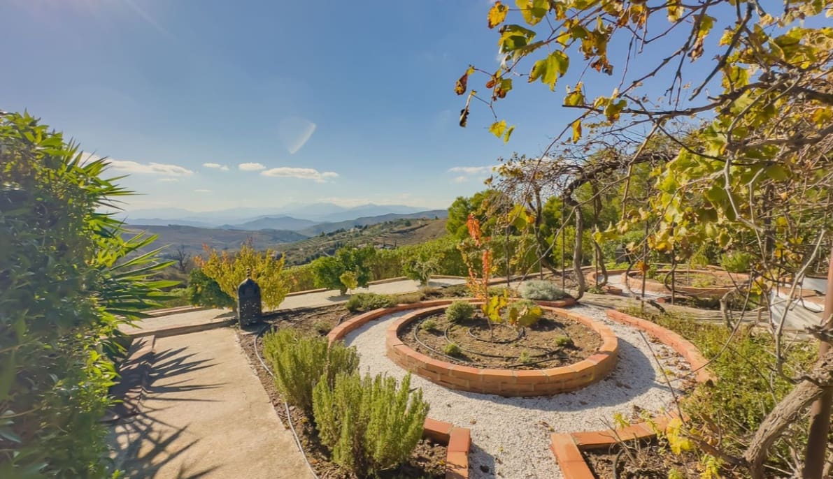 13 soverom Villa til salgs i Villanueva de la Concepcion med svømmebasseng garasje - € 2 250 000 (Ref: 9683372)