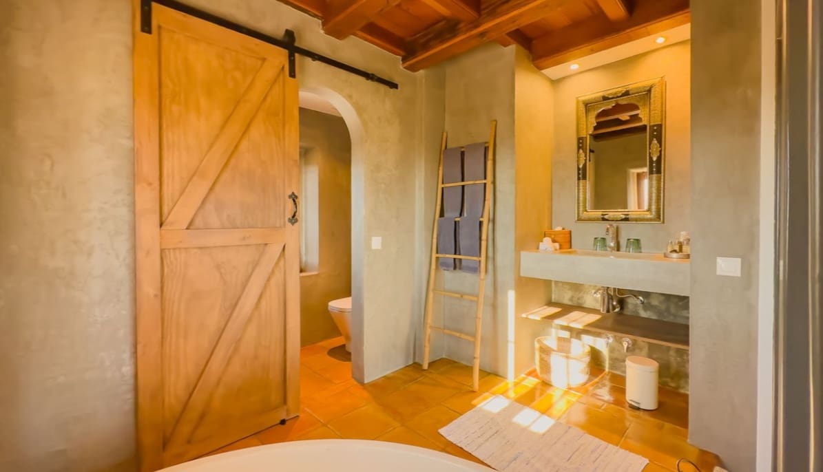 13 soverom Villa til salgs i Villanueva de la Concepcion med svømmebasseng garasje - € 2 250 000 (Ref: 9683372)