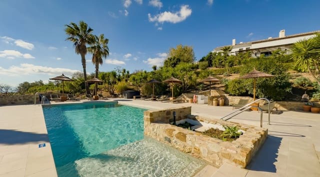 13 quarto Moradia para venda em Villanueva de la Concepcion com piscina garagem - 1 995 000 € (Ref: 9683372)