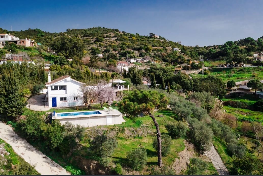 2 slaapkamer Villa te koop in Estepona - € 350.000 (Ref: 9683373)