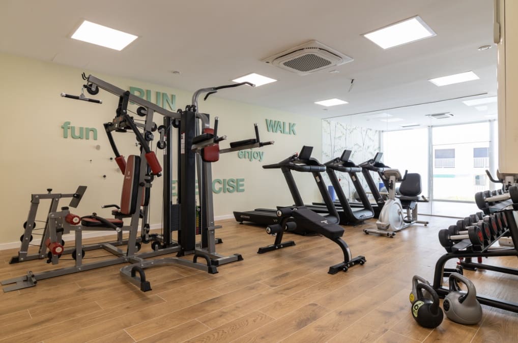 3 soveværelse Semi-Rækkehus til salg i La Cala de Mijas med swimmingpool garage - € 890.000 (Ref: 9683379)