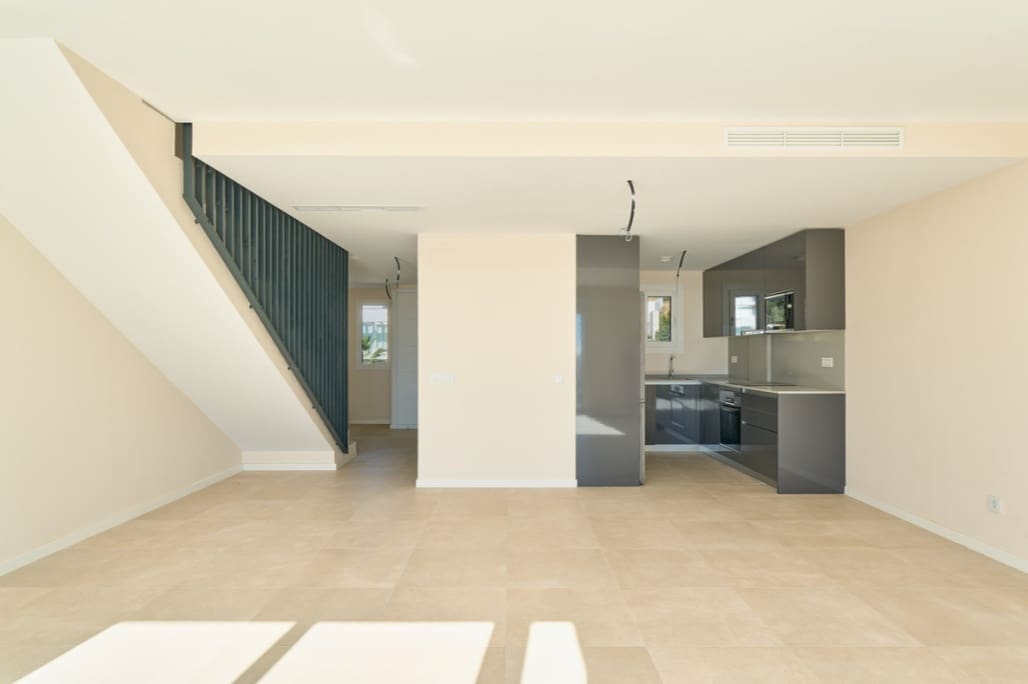 3 soveværelse Semi-Rækkehus til salg i La Cala de Mijas med swimmingpool garage - € 890.000 (Ref: 9683379)