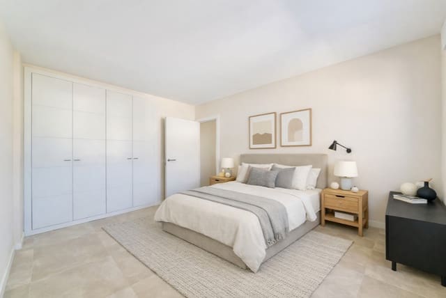 3 soveværelse Semi-Rækkehus til salg i La Cala de Mijas, Mijas med swimmingpool garage - € 890.000 (Ref: 9683379)