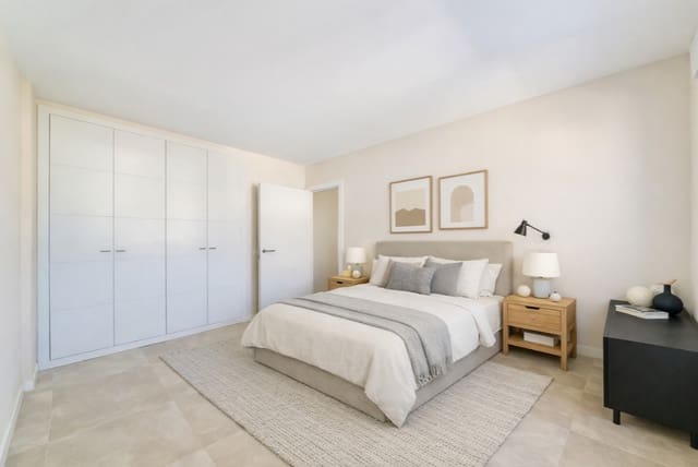 3 slaapkamer Halfvrijstaande villa te koop in La Cala de Mijas, Mijas met zwembad garage - € 890.000 (Ref: 9683379)