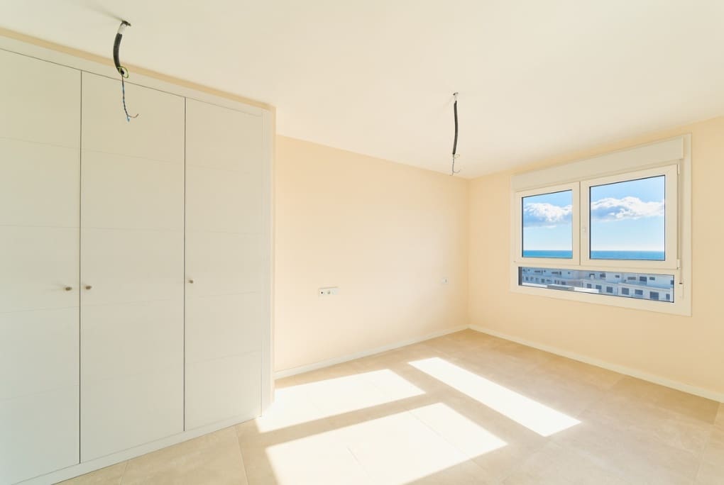 3 makuuhuone Paritalo myytävänä paikassa La Cala de Mijas mukana uima-altaan 
autotalli - 890 000 € (Ref: 9683379)