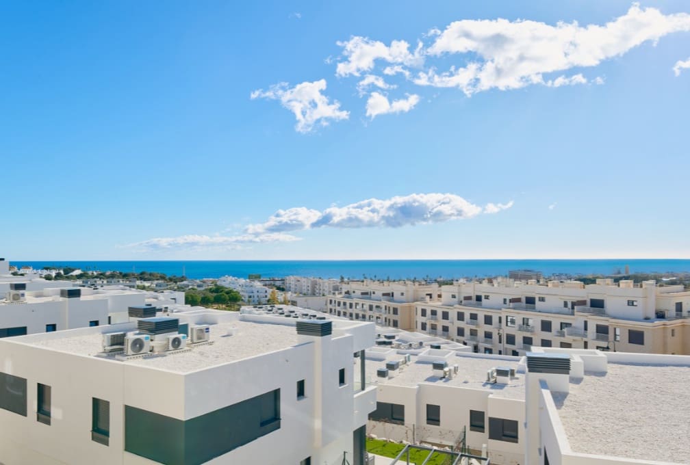 3 makuuhuone Paritalo myytävänä paikassa La Cala de Mijas mukana uima-altaan 
autotalli - 890 000 € (Ref: 9683379)