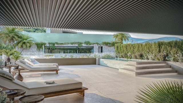 2 sovrum Lägenhet till salu i Estepona med pool garage - 705 000 € (Ref: 9683385)