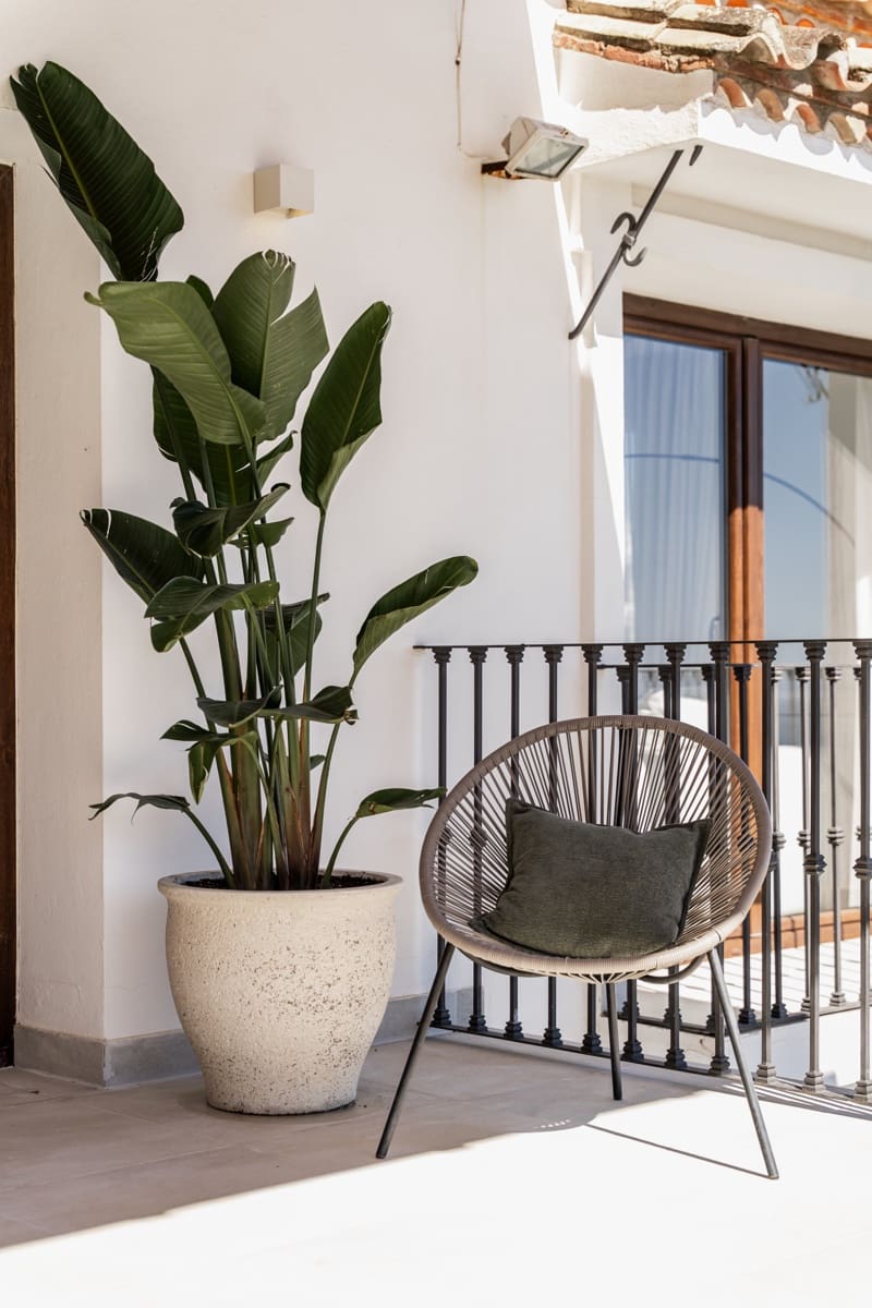 5 sypialnia Willa na sprzedaż w Estepona z basenem garażem - 2 195 000 € (Ref: 9683388)