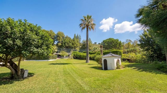 5 soverom Villa til salgs i Alhaurín el Grande med svømmebasseng garasje - € 2 150 000 (Ref: 9704534)