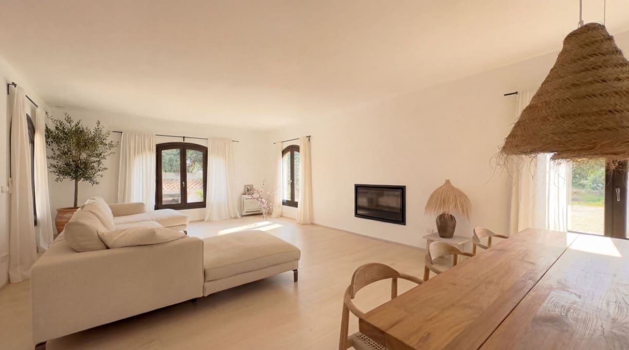 5 soverom Villa til salgs i Alhaurin el Grande med svømmebasseng garasje - € 2 150 000 (Ref: 9704534)