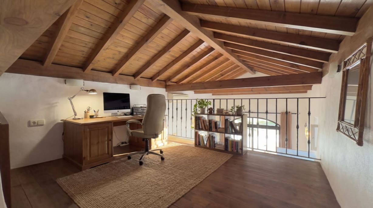 5 soverom Villa til salgs i Alhaurin el Grande med svømmebasseng garasje - € 2 150 000 (Ref: 9704534)