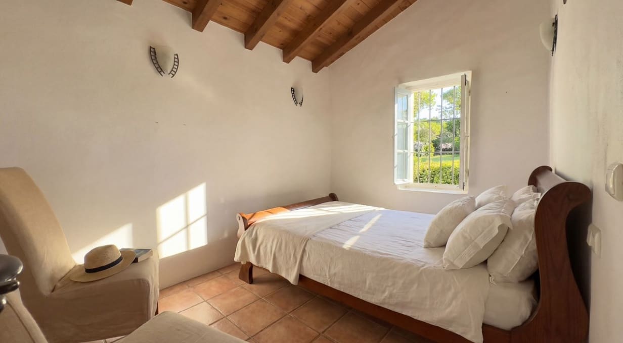 5 soverom Villa til salgs i Alhaurin el Grande med svømmebasseng garasje - € 2 150 000 (Ref: 9704534)