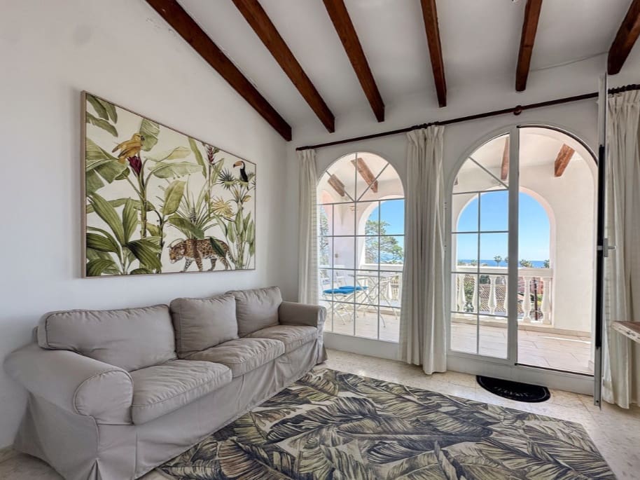 4 soverom Villa til salgs i Buenas Noches med svømmebasseng garasje - € 899 000 (Ref: 9704535)